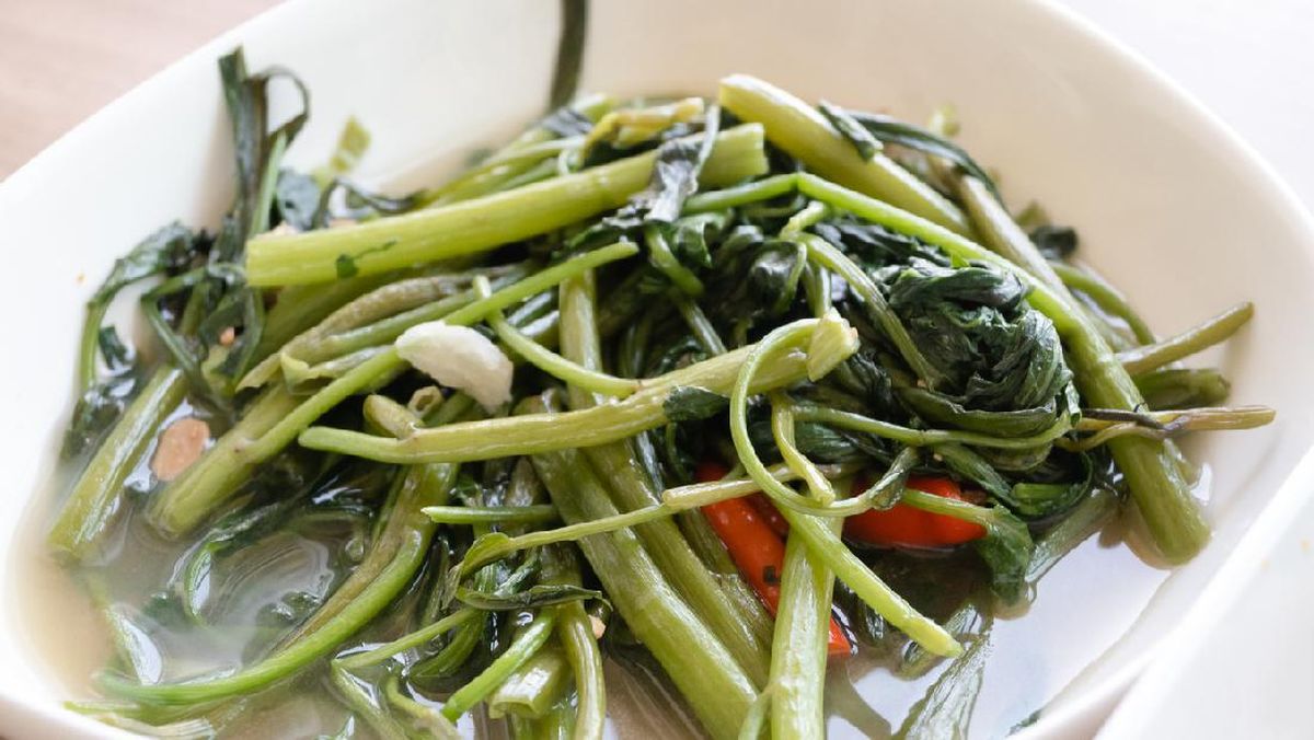 Benarkah Makan Kangkung Bikin Ngantuk dan Lemas? Ini Penjelasan Ilmiah di Baliknya