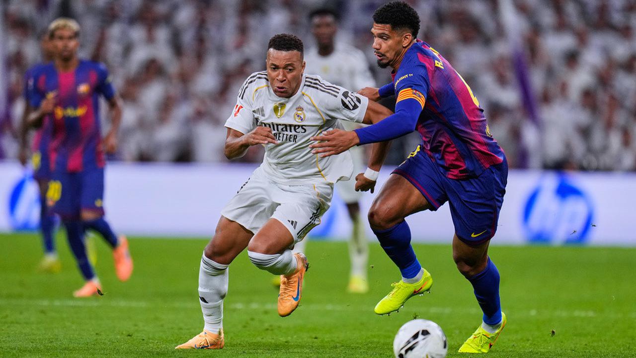 Hansi Flick Mulai Racik Formasi Terbaik Barcelona untuk Duel Panas El Clasico