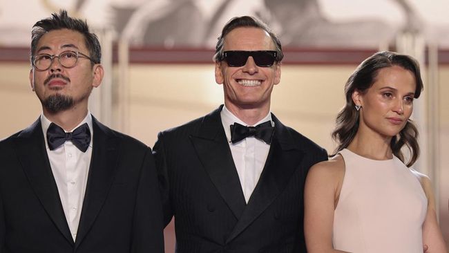 Michael Fassbender Ungkap Alasan Mau Jadi Alien di Film Hope